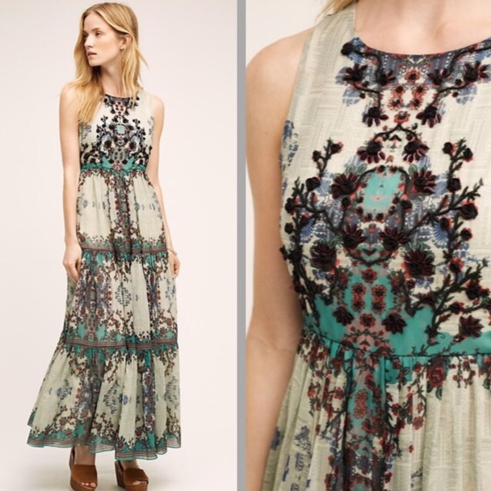 Madera Gown